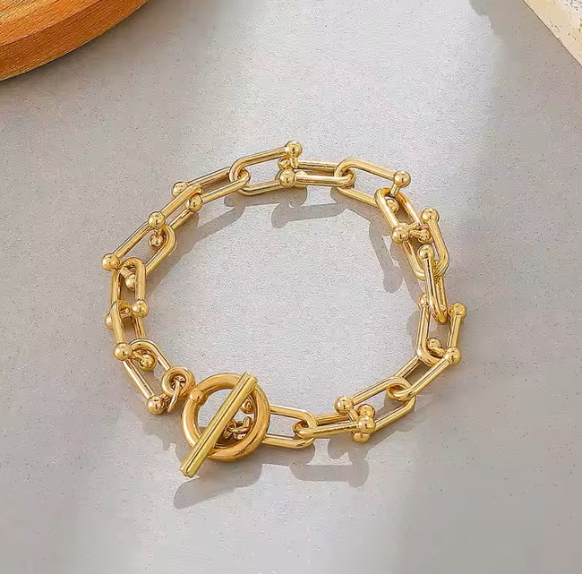 Elegant Gold Plated Chain Shaped Retro Stainless Steel Bracelet With OT Buckle For Women, Suitable For Daily Wear